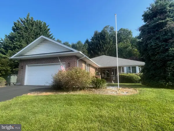 3631 Coventry Ct, YORK, PA 17406