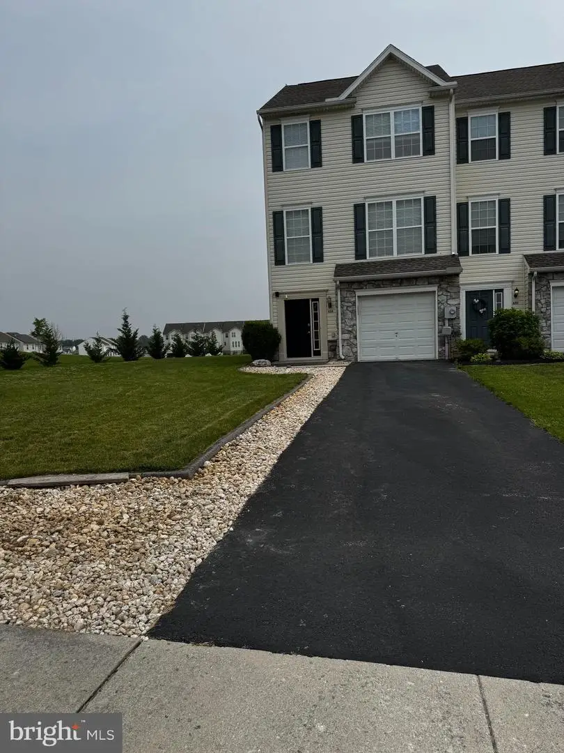 335 Cape Climb, York, PA 17408 - Image #1