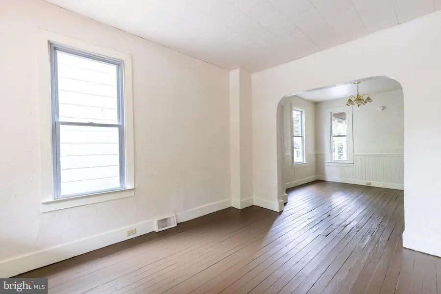 1341 Salem Rd, York, PA 17404 - Image #2