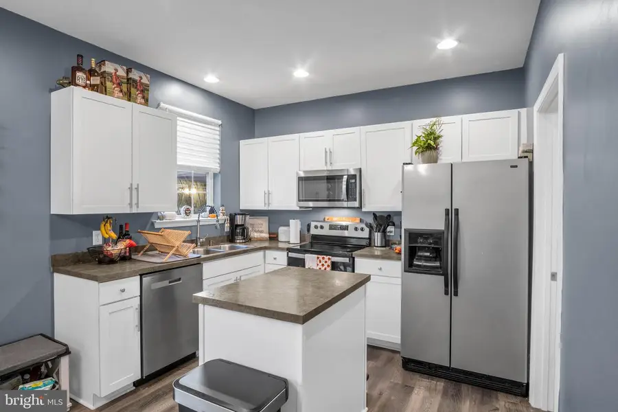 304 Mesa Ln, York, PA 17408 - Image #3