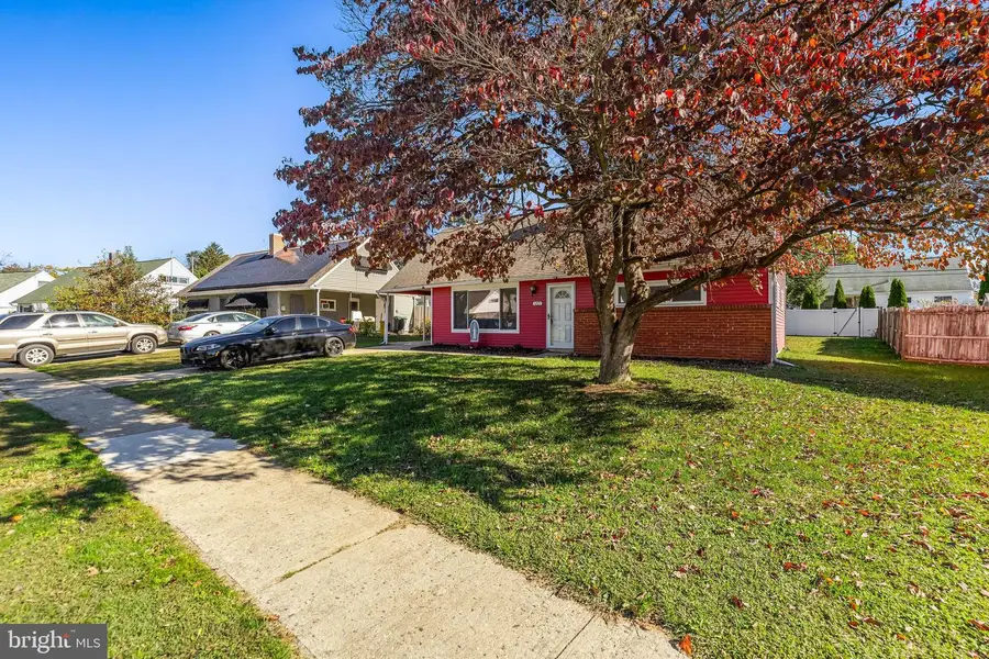 1221 Continental Rd, York, PA 17404 - Image #2