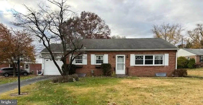 1777 San Gabriel Dr, York, PA 17406 - Image #1