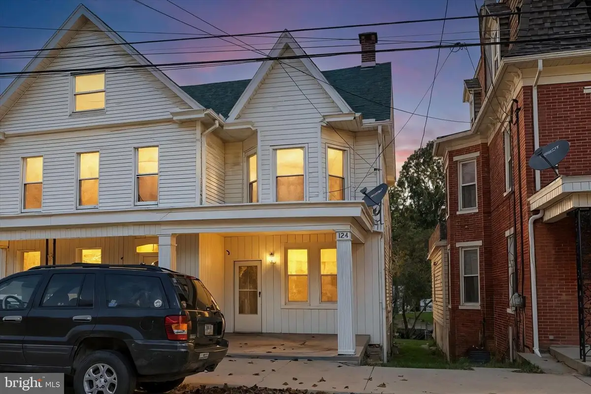 124 W Main Street, Windsor, PA 17366 - Image #1