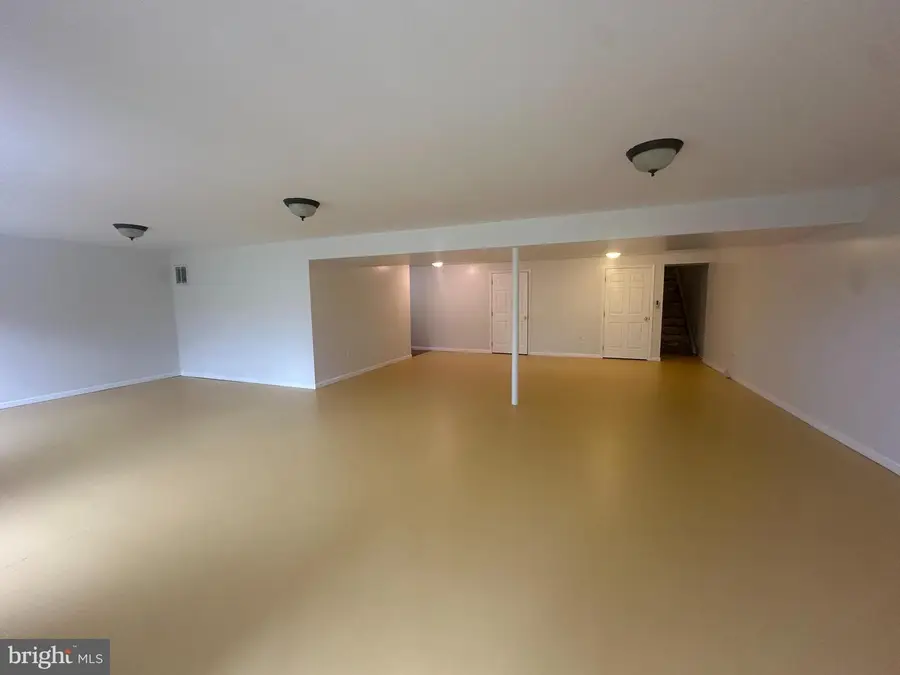 7220 Seneca Ridge Dr, York, PA 17403 - Image #3