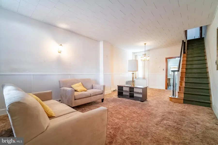 808 E Philadelphia St, York, PA 17403 - Image #2