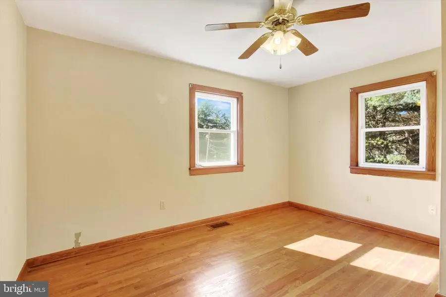 6674 Steltz Rd, Glen Rock, PA 17327 - Image #3