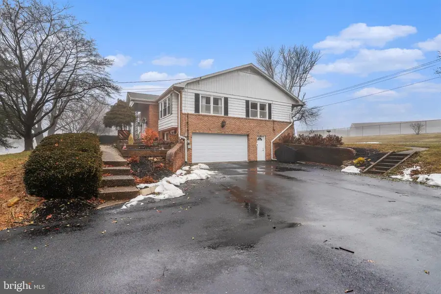 479 Frederick Dr, Dallastown, PA 17313 - #3