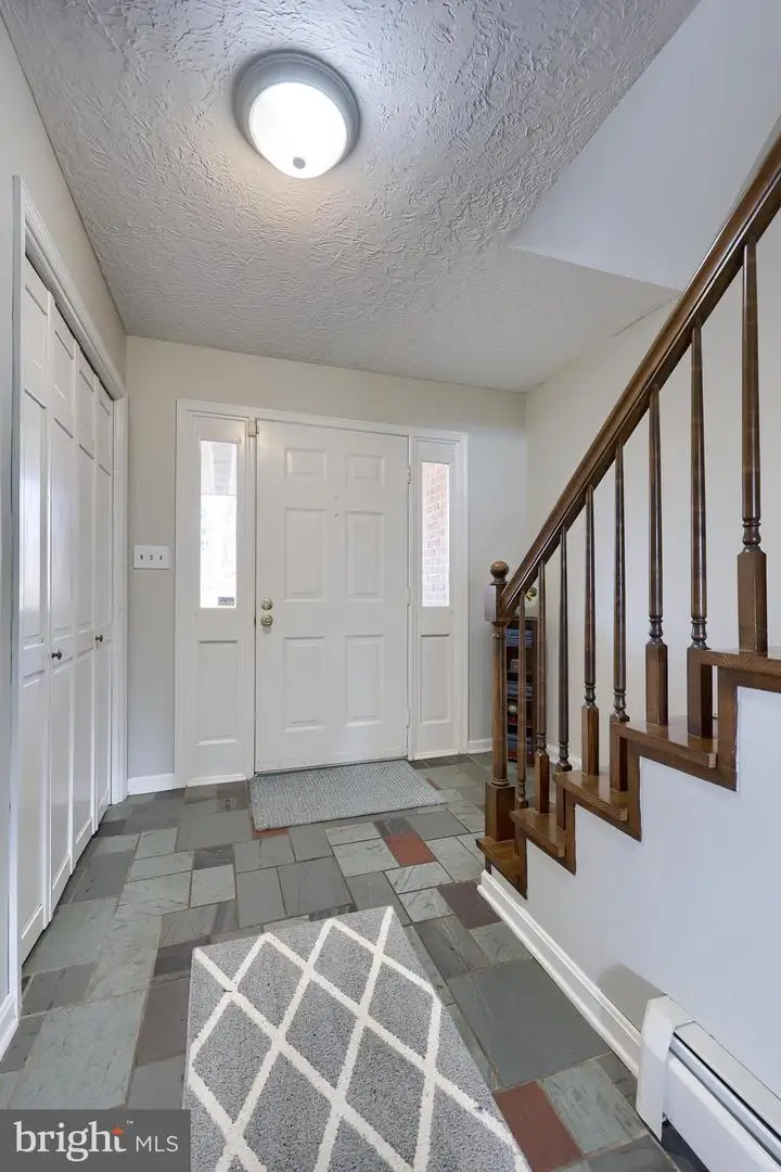 6659 Jackson Dr, Seven Valleys, PA 17360 - #3