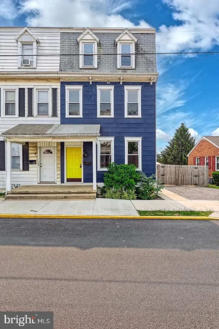 934 N Queen St, York, PA 17404 - Image #1