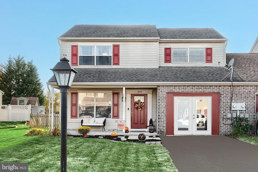 3134 Long Meadow Dr, Dover, PA 17315 - Image #3