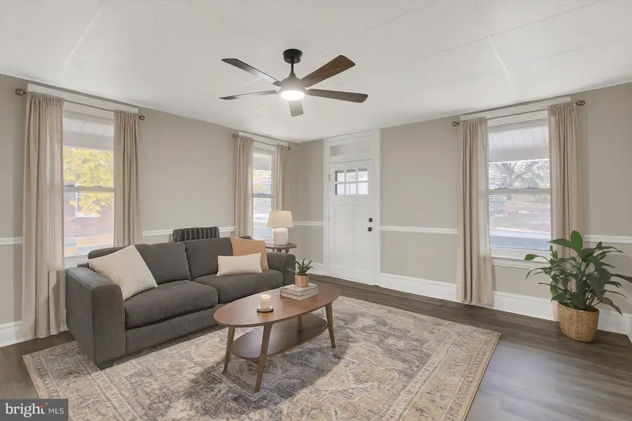 551 York St, Hanover, PA 17331 - Image #3