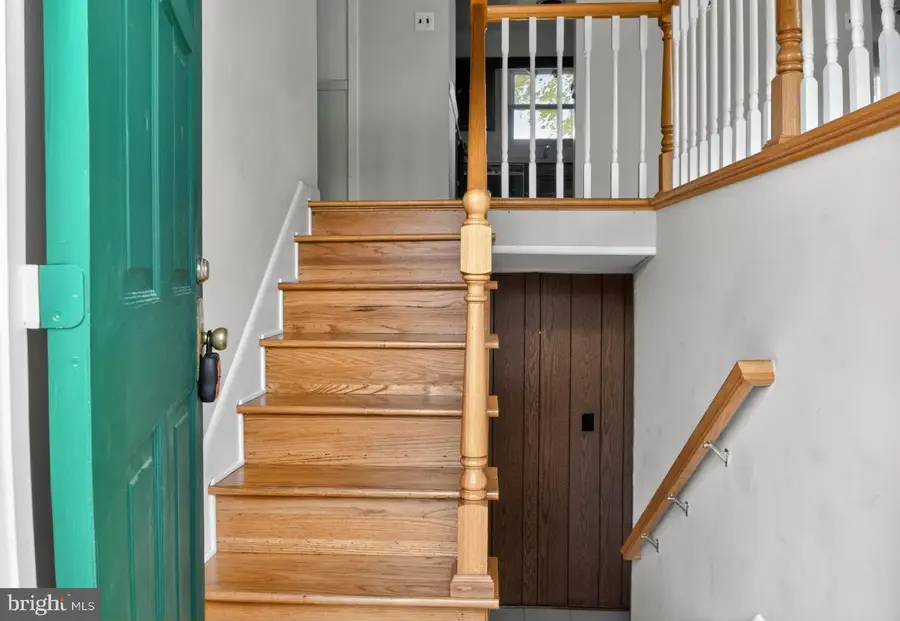 2590 Stillmeadow Ln, York, PA 17404 - Image #2