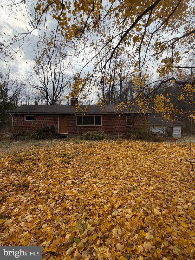 3963 Fissels Church Rd, Glen Rock, PA 17327 - Image #1