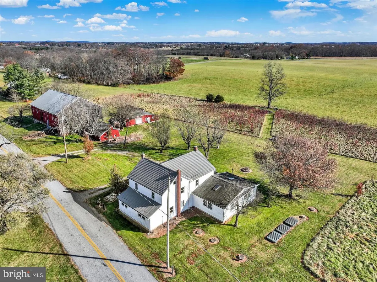 5270 Pine Hill Rd, Dover, PA 17315 - Image #1