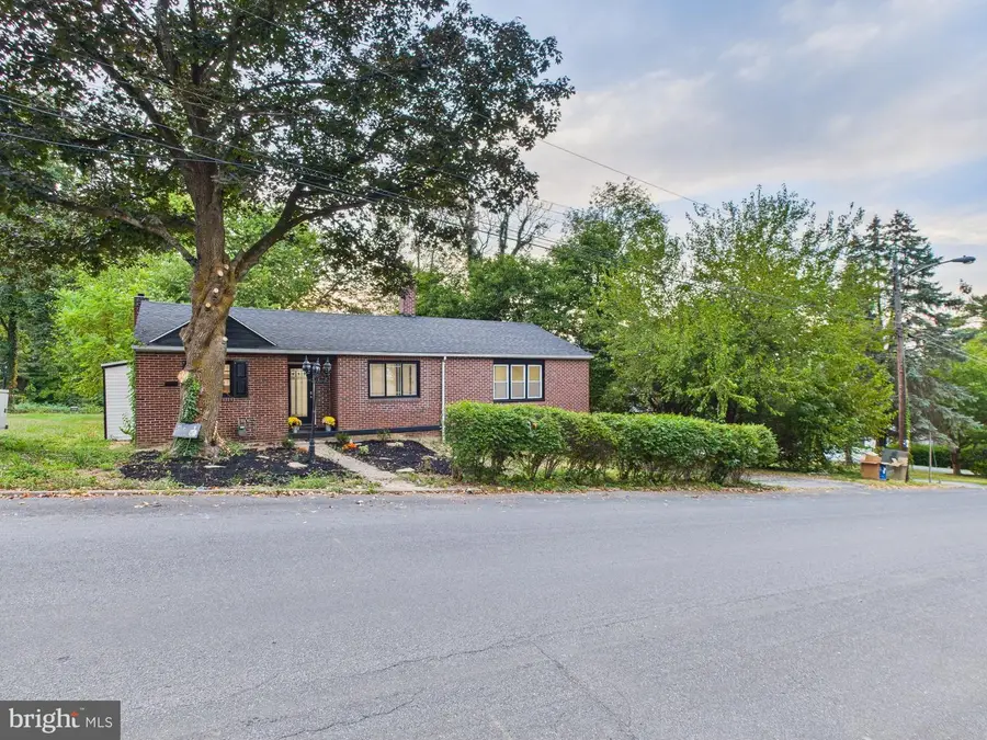 1230 S Albemarle St, York, PA 17403 - Image #3