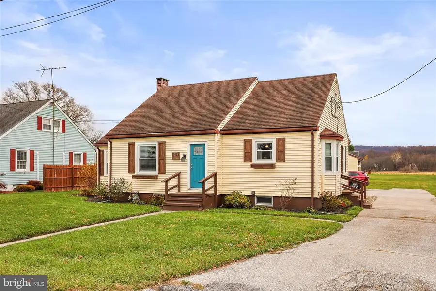 7452 Lincoln Hwy, Abbottstown, PA 17301 - Image #2