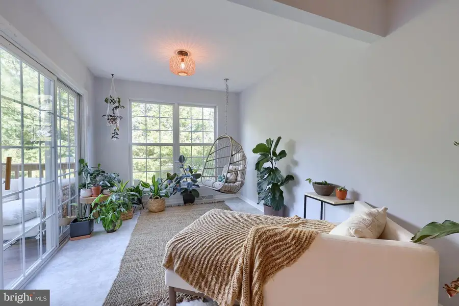 141 Chandler Dr, Red Lion, PA 17356 - Image #2