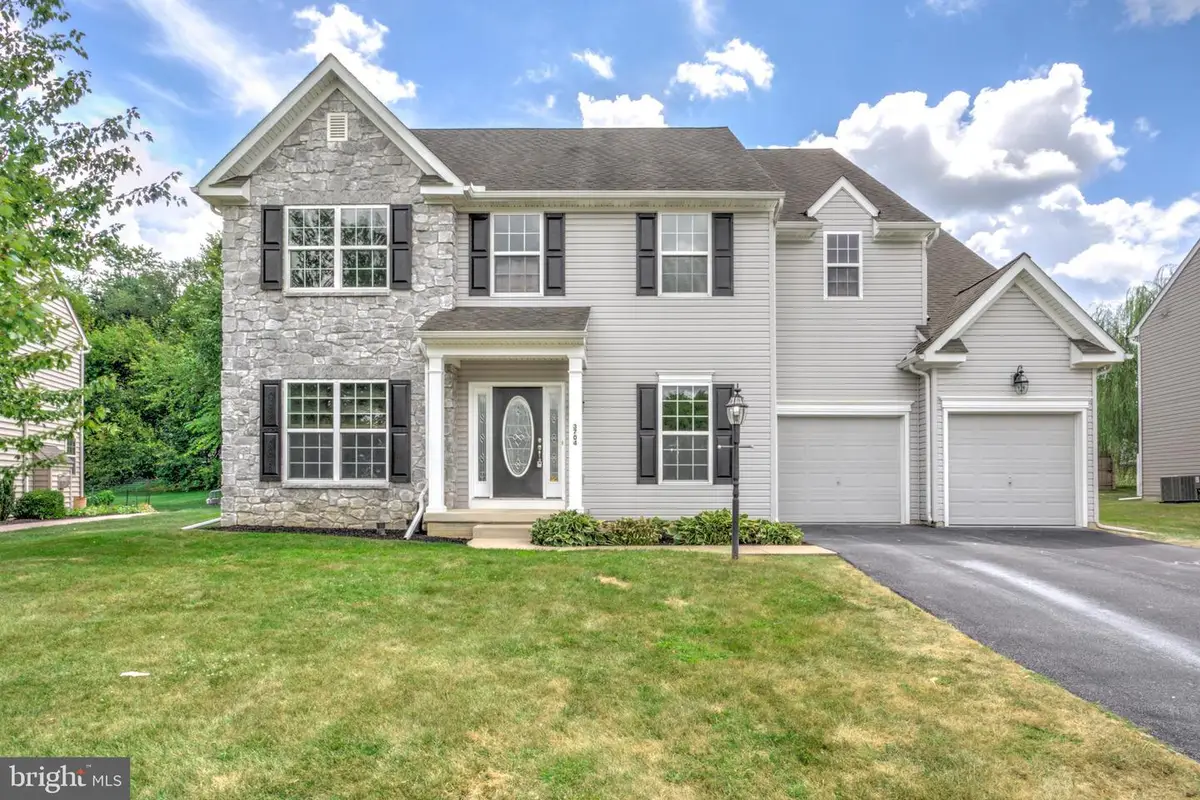 3704 Skipton Cir, York, PA 17402 - Image #1