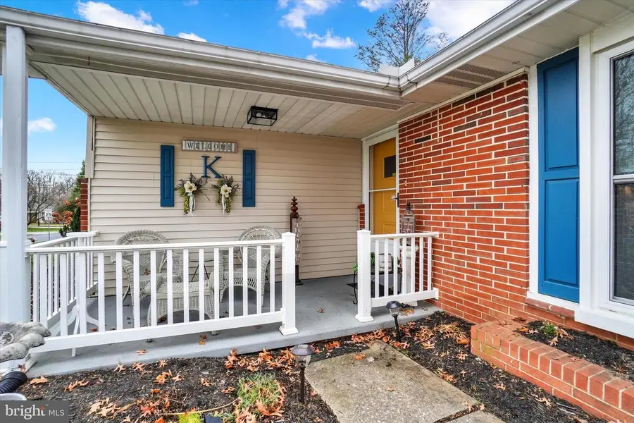 111 Dixie Dr, Red Lion, PA 17356 - Image #3