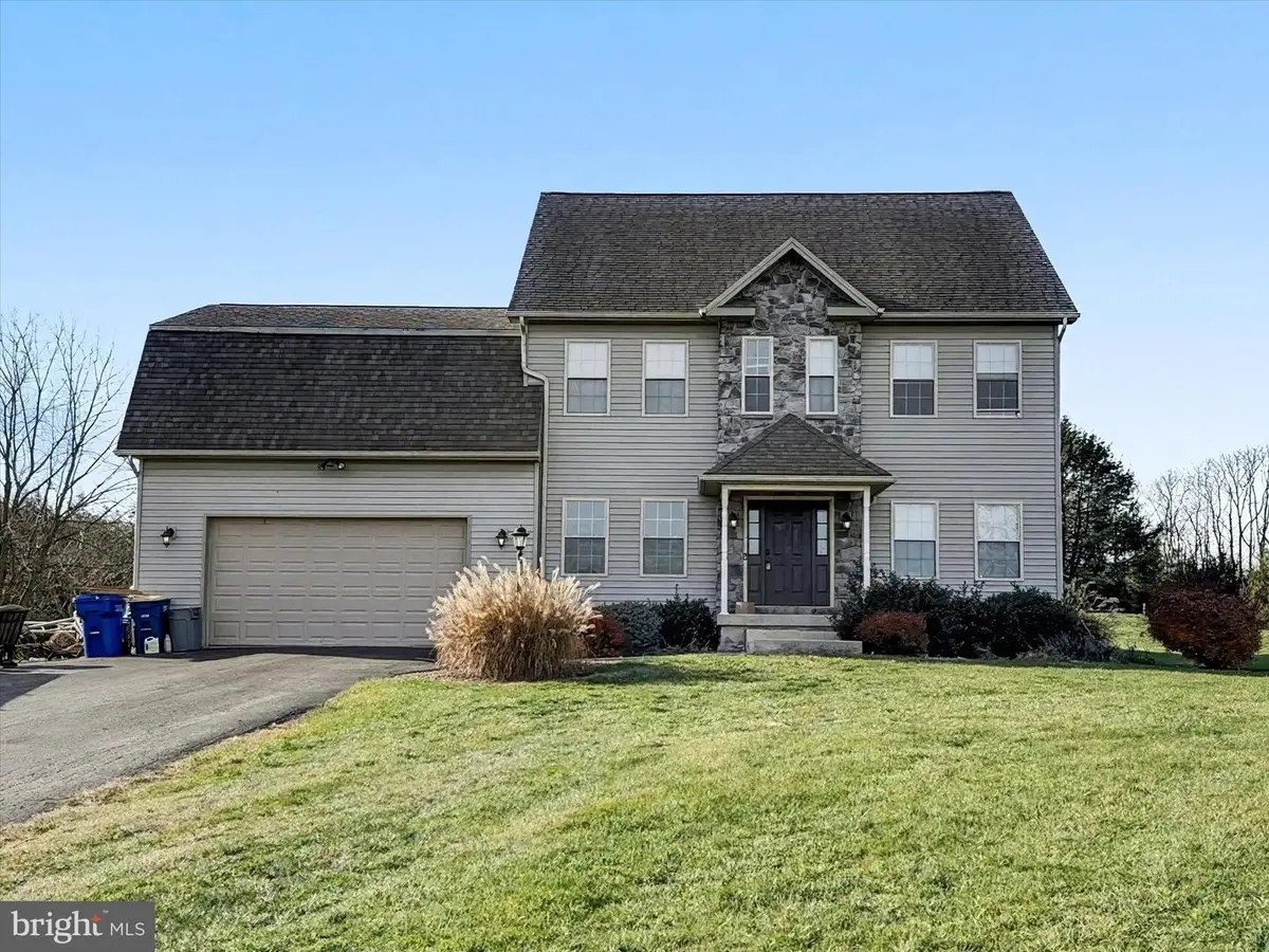 171 Fisher Rd, Etters, PA 17319 - Image #1
