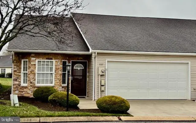 637 Northland Dr, Hanover, PA 17331 - Image #1