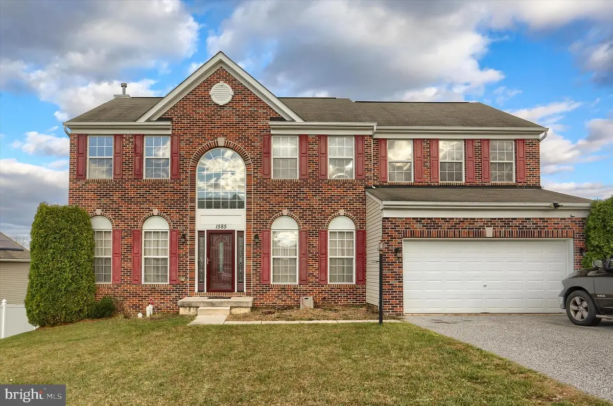 1585 Pleader Ln, York, PA 17402 - Image #1