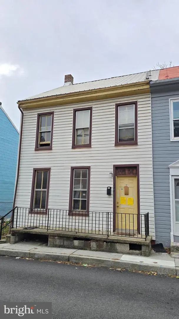 344 Oak Ln, York, PA 17401 - Image #2