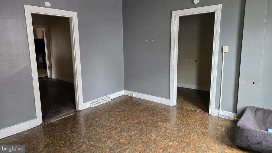 344 Oak Ln, York, PA 17401 - Image #3