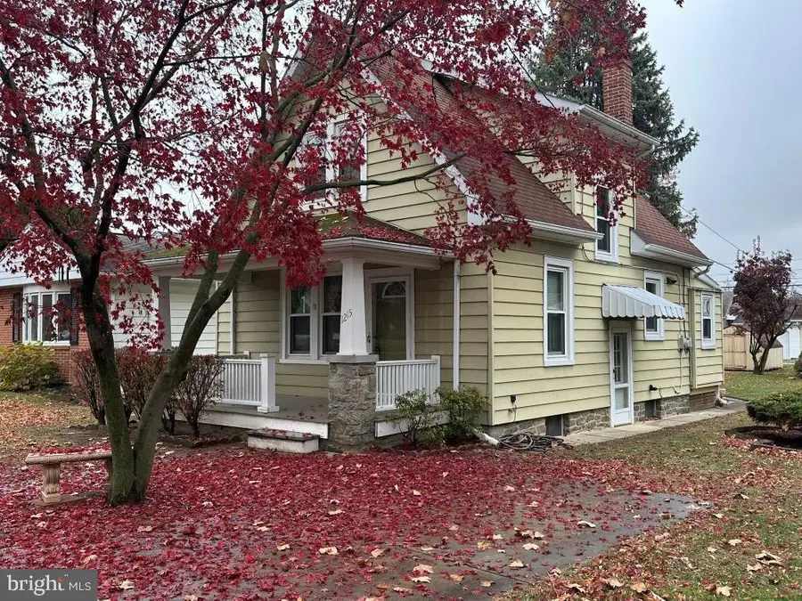 1215 E Walnut St, Hanover, PA 17331 - Image #2