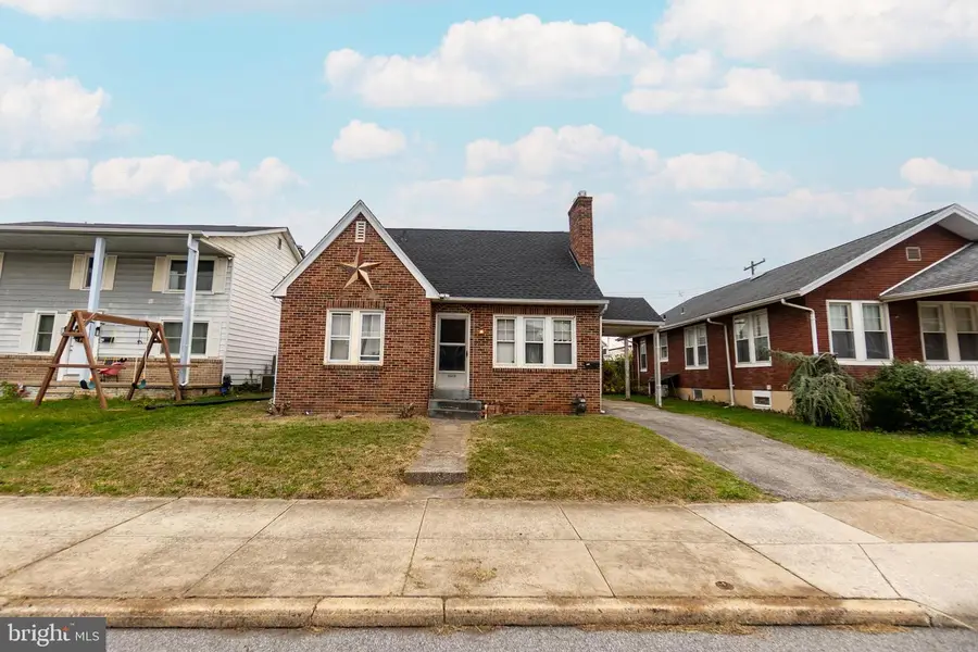 327 Norway St, York, PA 17403 - Image #3