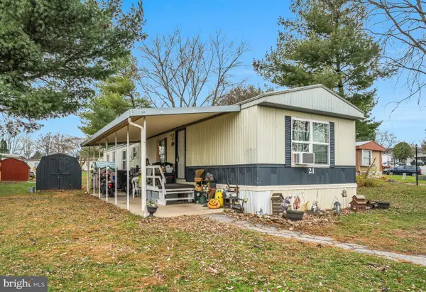 21 Willow Tree Ln, DOVER, PA 17315