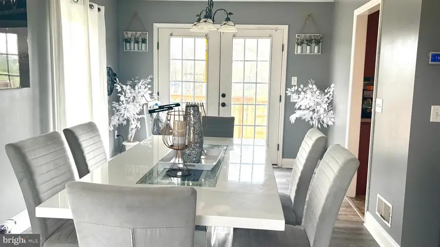 3261 Walker Ave, Dover, PA 17315 - Image #2