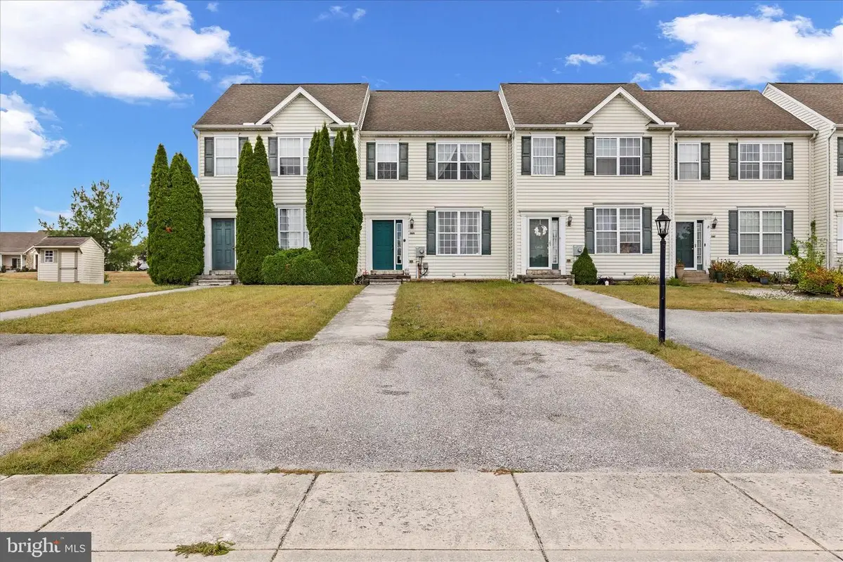 1165 Ledge Dr, York, PA 17408 - Image #1