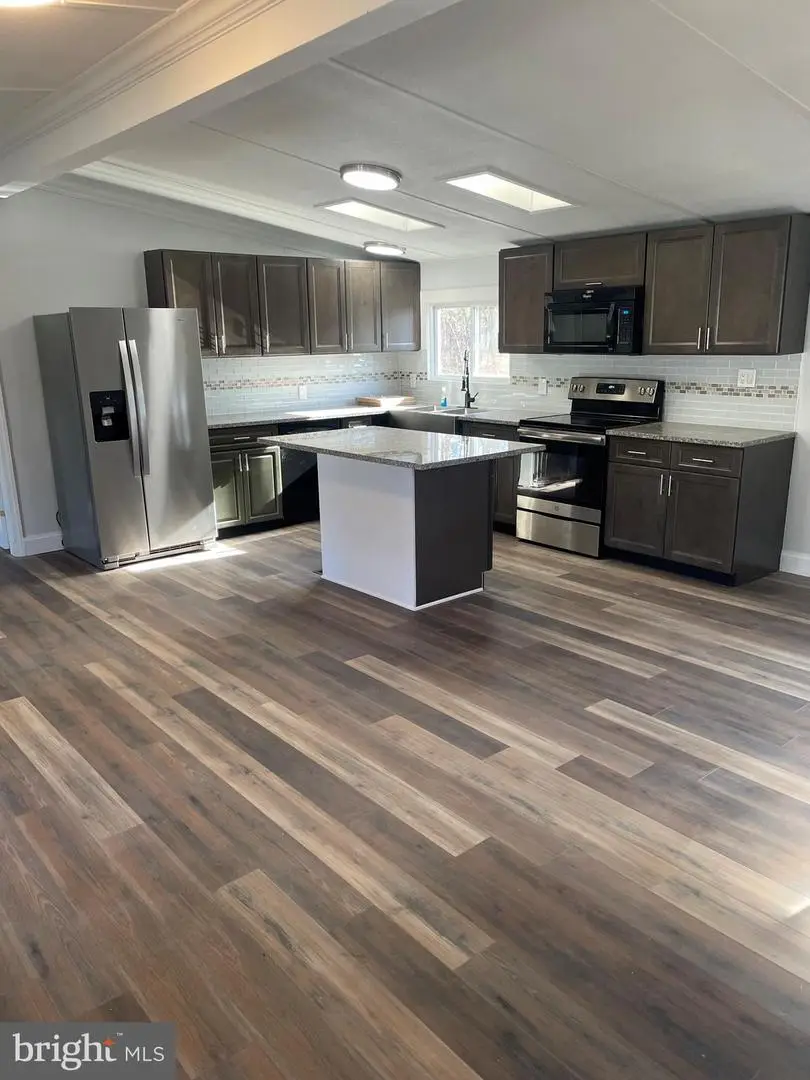 300 Ridge Rd #100, Etters, PA 17319 - Image #3