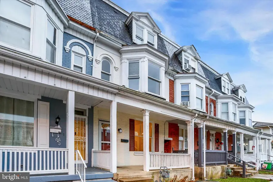 254 W Maple St, York, PA 17401 - Image #2