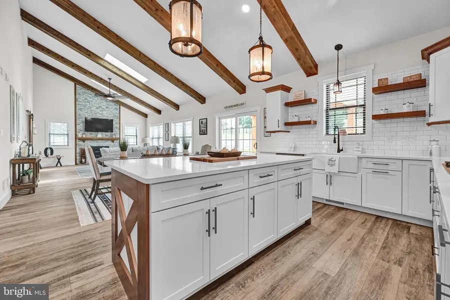 1189 Westminster Ave, Hanover, PA 17331 - Image #3