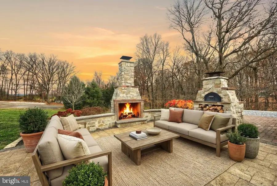 5077 Snyder Mill Rd, Spring Grove, PA 17362 - Image #2