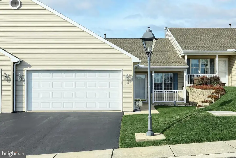 121 Furlong Way #121, Red Lion, PA 17356 - Image #3