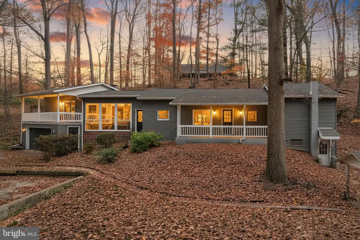 494 Old York Rd, New Cumberland, PA 17070 - Image #1