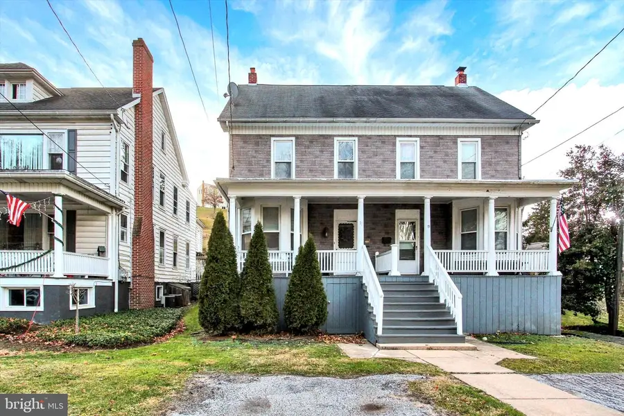 17 Manchester St, Glen Rock, PA 17327 - Image #2