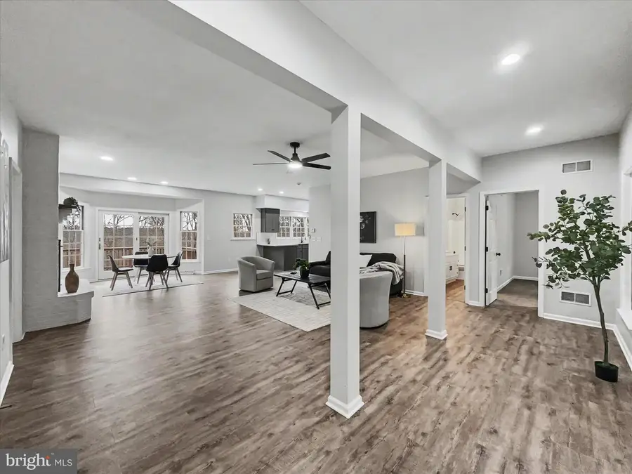 1903 Woodland Rd, York, PA 17403 - Image #2