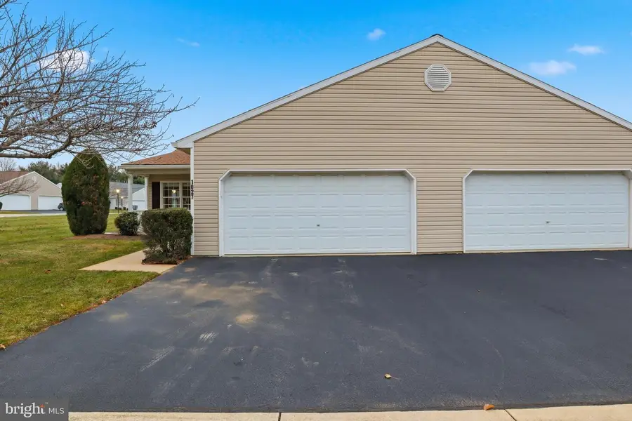 1027 Hastings Blvd #1027, York, PA 17402 - Image #2