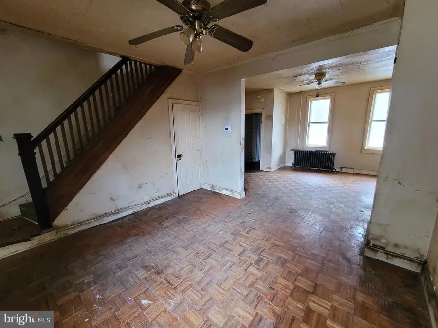 624 E Philadelphia St, York, PA 17403 - Image #3