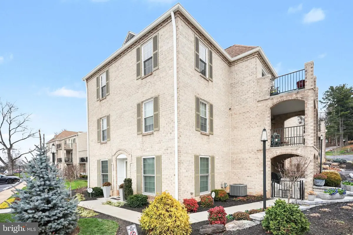 1000 Country Club Rd #a13, York, PA 17403 - Image #1