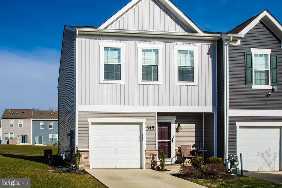 345 Maple Run Dr, York, PA 17404 - Image #3