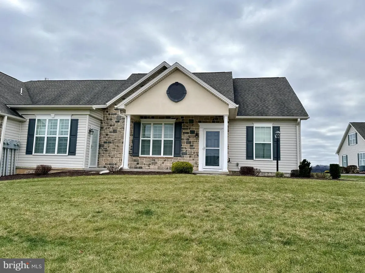 160 Dolomite Dr #12b, York, PA 17408 - Image #1