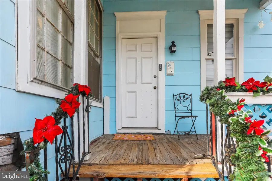 589 W Princess St, York, PA 17401 - Image #2