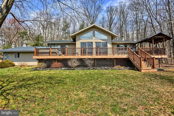 1505 County Line Rd, YORK SPRINGS, PA 17372