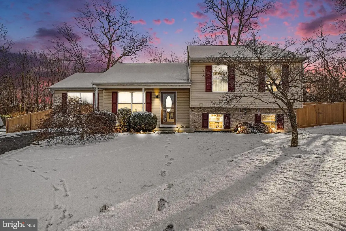 167 Quail Dr, Dillsburg, PA 17019 - Image #1