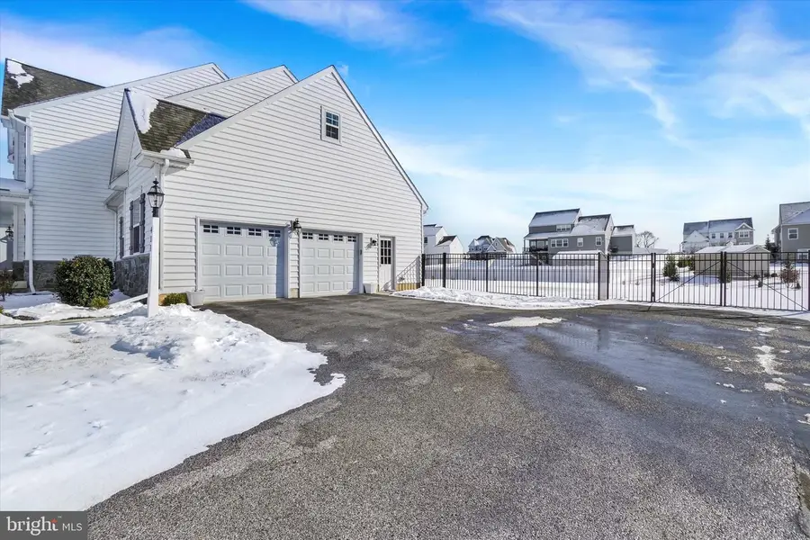 411 Peggy Ln, New Freedom, PA 17349 - Image #3